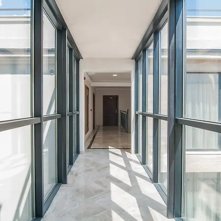 Apartment Opera