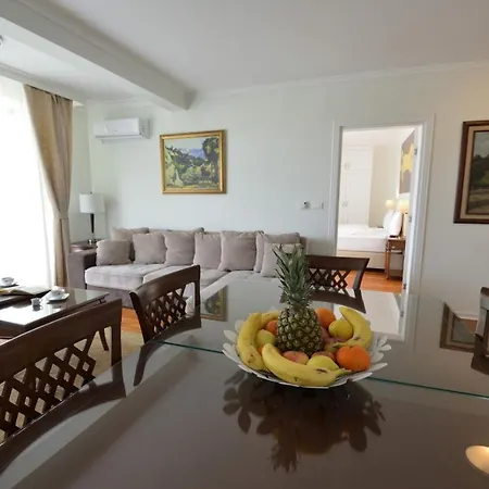 Opera Apartment